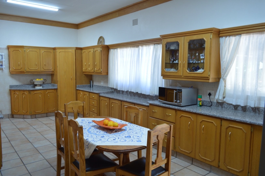 3 Bedroom Property for Sale in Wilkoppies North West